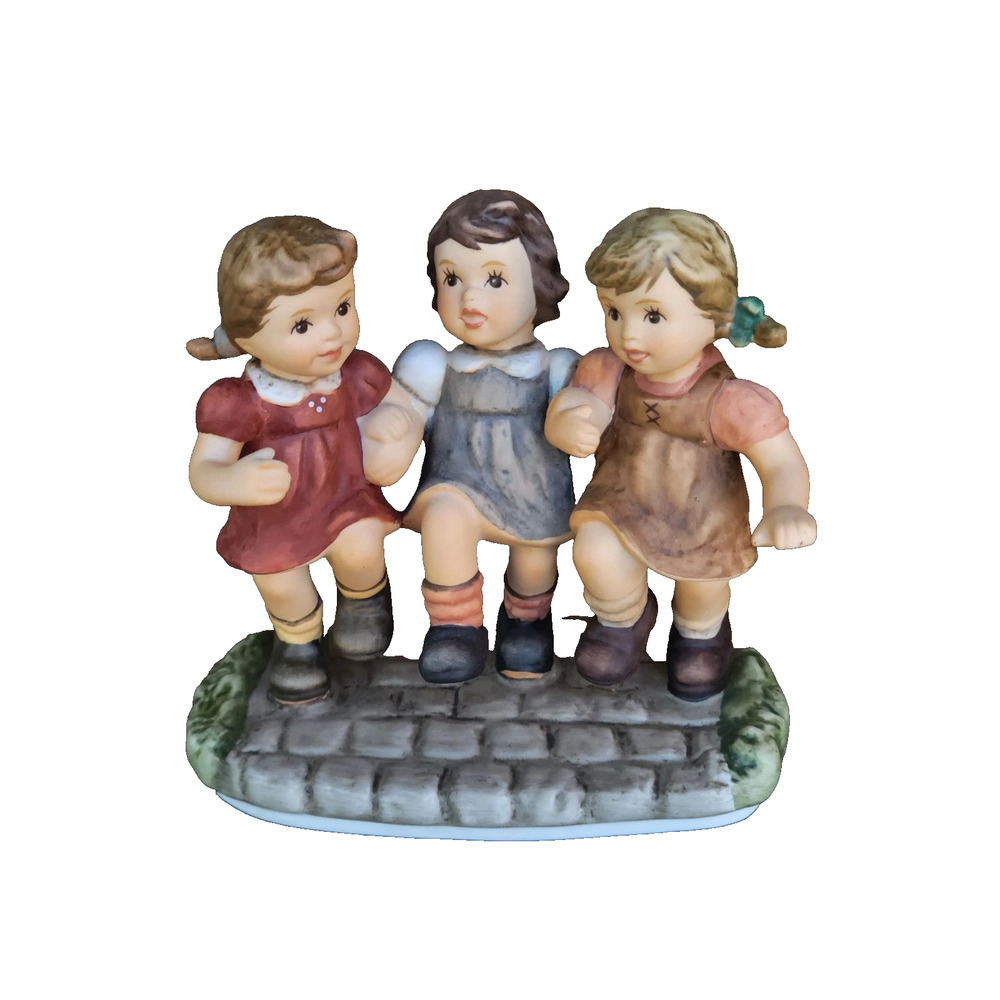 Goebel Hummel Figurine "The More the Merrier" 2005 BH 312 - NEW IN BOX SEALED